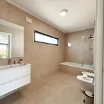 Casa Da Lagoa - By Sch Villa *